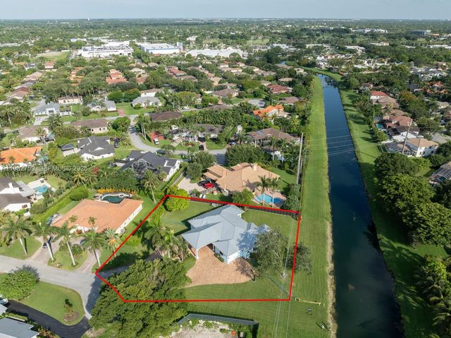 16230 SW 89th Ct, Palmetto Bay, FL 33157