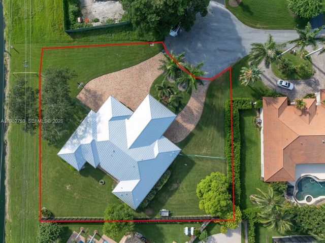 16230 SW 89th Ct, Palmetto Bay, FL 33157