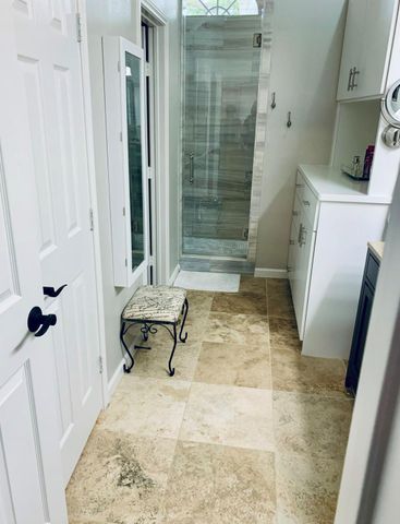 5739 Henniker Drive, Houston, TX 77041