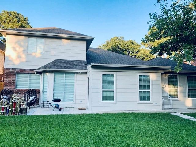 5739 Henniker Drive, Houston, TX 77041