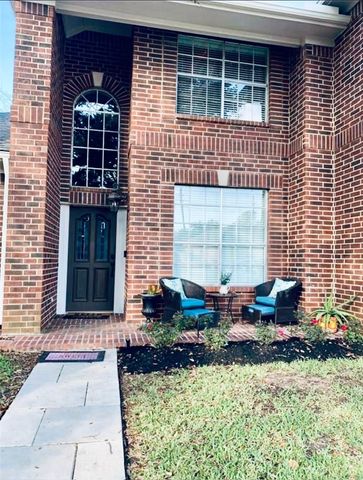 5739 Henniker Drive, Houston, TX 77041