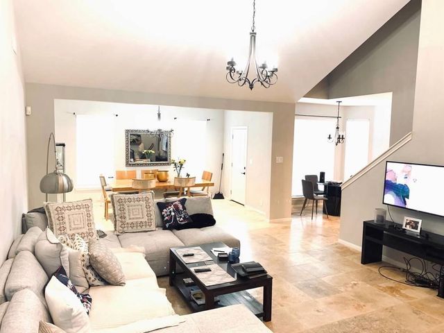 5739 Henniker Drive, Houston, TX 77041