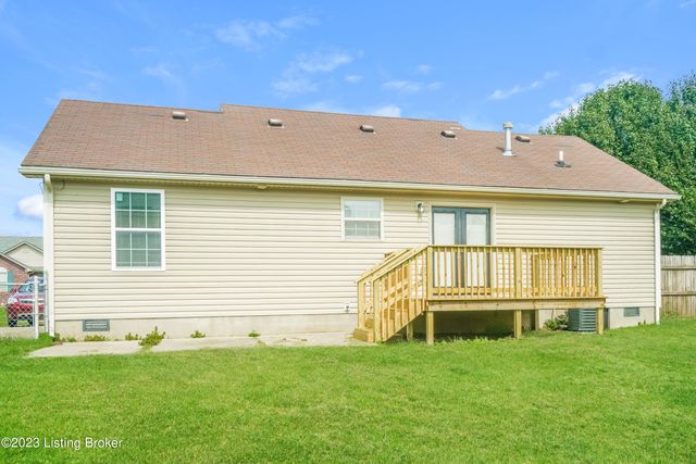 203 Pagoda Ct, Shepherdsville, KY 40165