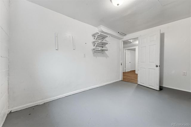1717 Clinton Street, Aurora, CO 80010