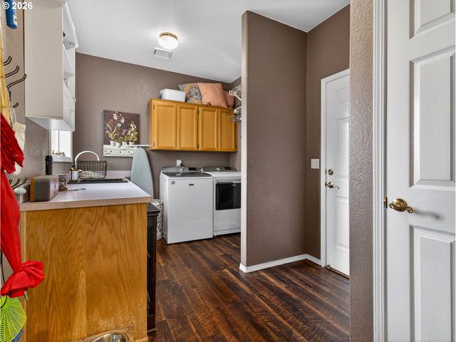 16431 Sw TIMBERLAND Dr, Beaverton, OR 97007