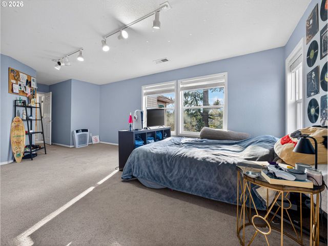 16431 Sw TIMBERLAND Dr, Beaverton, OR 97007