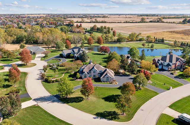 12000 W Donegal Lane, New Lenox, IL 60451