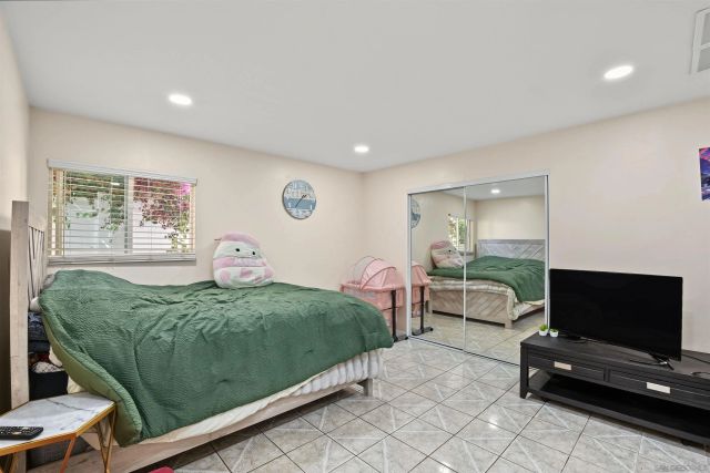 2539 TRACE RD, Spring Valley, CA 91978