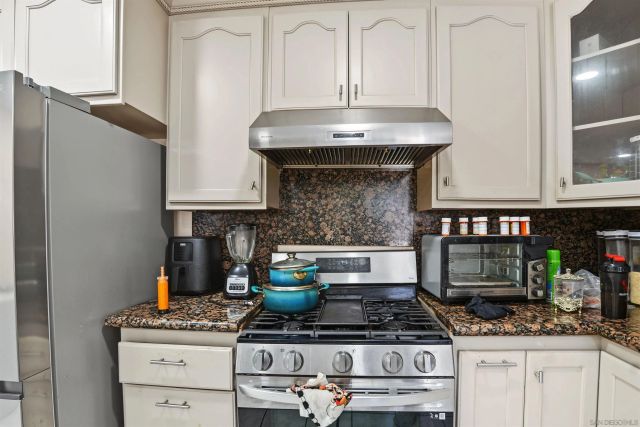 2539 TRACE RD, Spring Valley, CA 91978