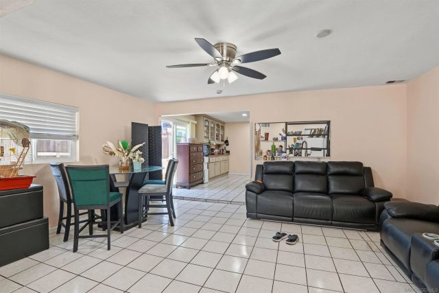 2539 TRACE RD, Spring Valley, CA 91978