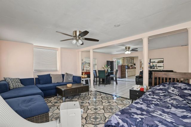 2539 TRACE RD, Spring Valley, CA 91978
