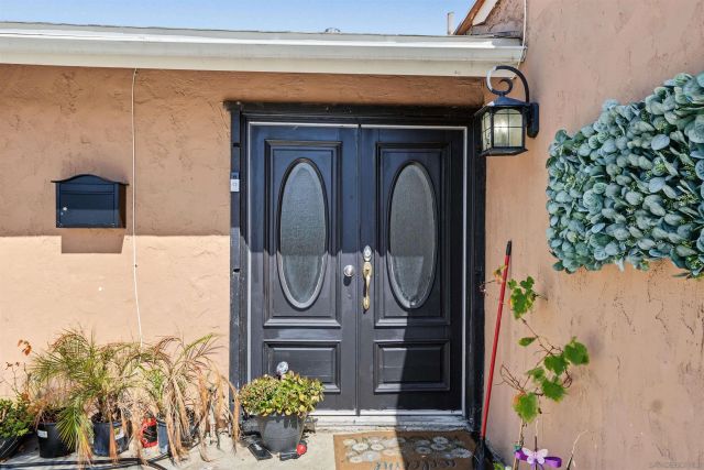 2539 TRACE RD, Spring Valley, CA 91978