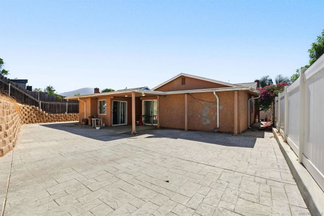 2539 TRACE RD, Spring Valley, CA 91978