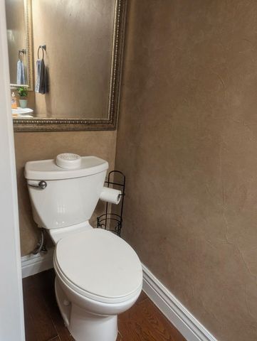 101 Silktree Court, Lake Dallas, TX 75065