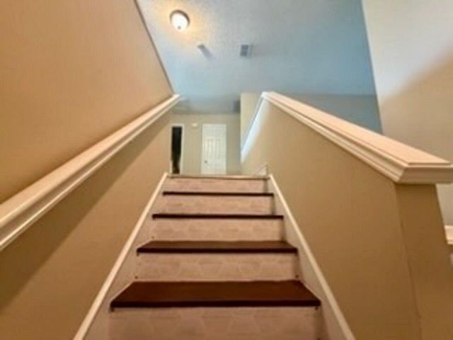 101 Silktree Court, Lake Dallas, TX 75065