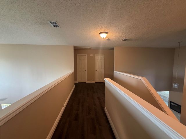 101 Silktree Court, Lake Dallas, TX 75065