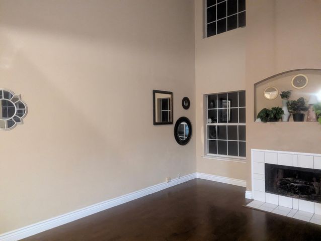 101 Silktree Court, Lake Dallas, TX 75065