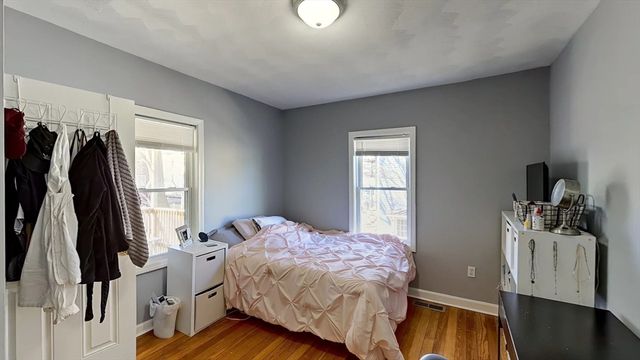 50 Derby St 3, Somerville, MA 02144