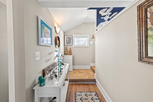 5523 Peninsula DRIVE, West Bend, WI 53095