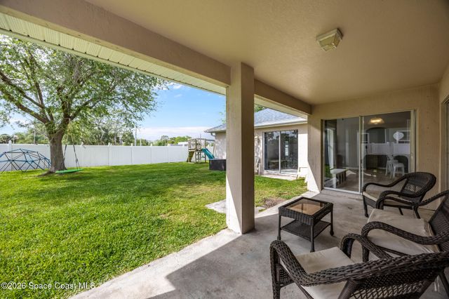 2425 Tuscarora Court, Melbourne, FL 32904
