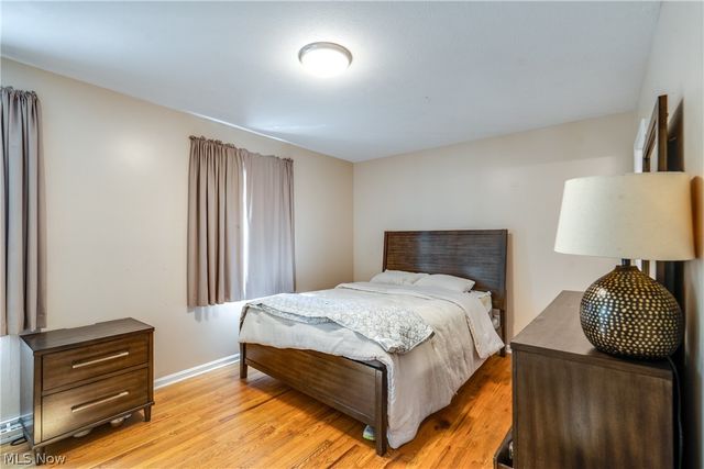 2295 Woodpark Road, Akron, OH 44333