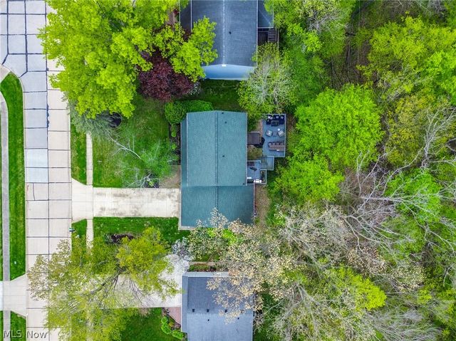 2295 Woodpark Road, Akron, OH 44333