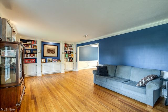 2295 Woodpark Road, Akron, OH 44333