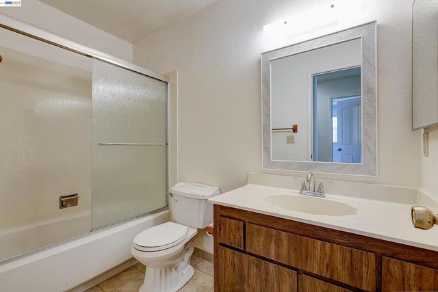1959 Inglis Way, Roseville, CA 95678