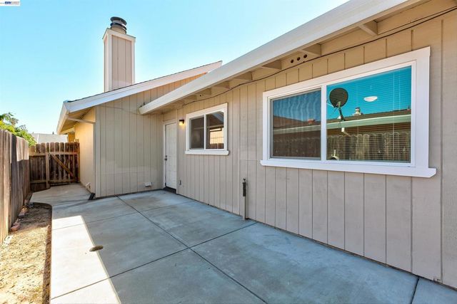 1959 Inglis Way, Roseville, CA 95678