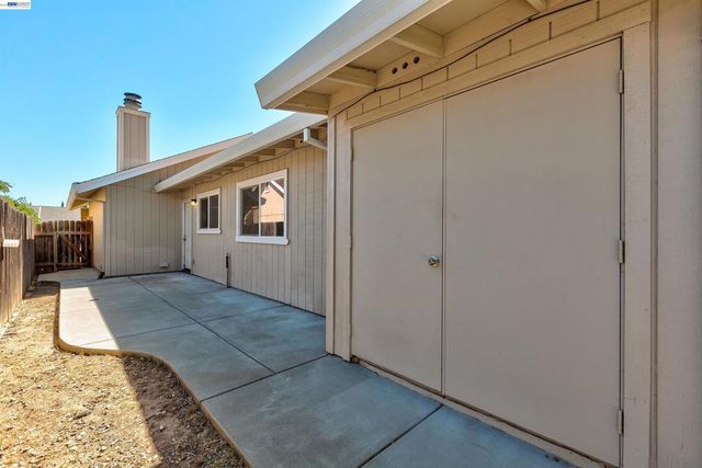 1959 Inglis Way, Roseville, CA 95678