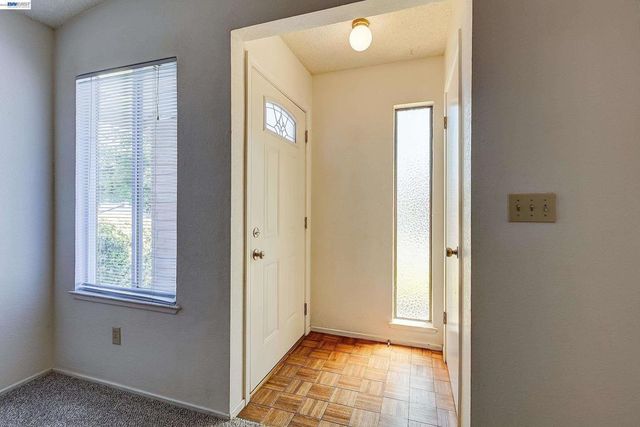 1959 Inglis Way, Roseville, CA 95678