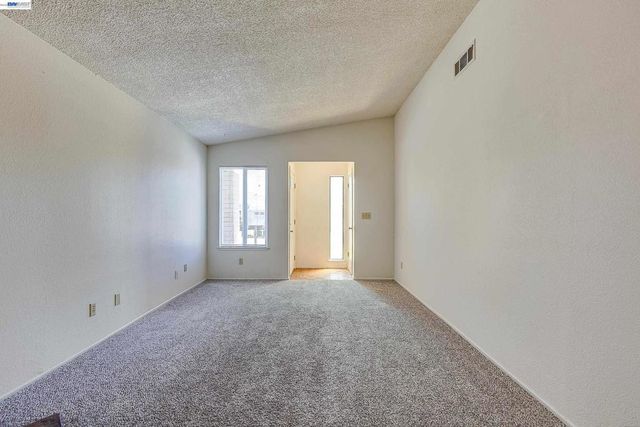 1959 Inglis Way, Roseville, CA 95678