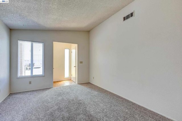 1959 Inglis Way, Roseville, CA 95678