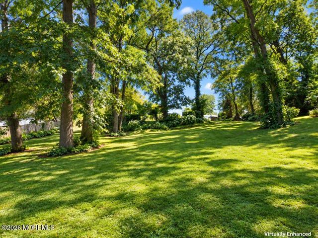 636 Holmdel Road, Hazlet, NJ 07730