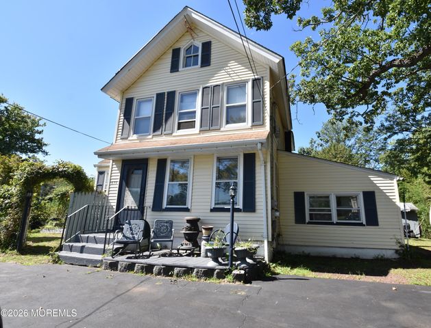 636 Holmdel Road, Hazlet, NJ 07730