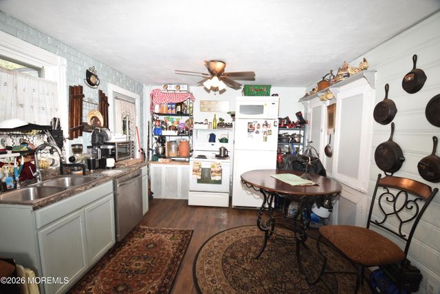 636 Holmdel Road, Hazlet, NJ 07730