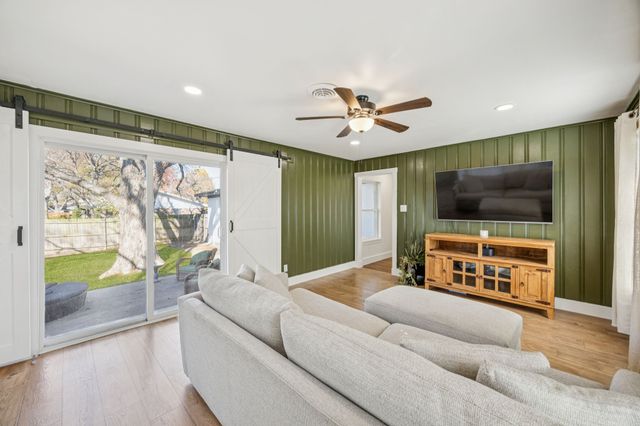 207 Joe White Street, Rockwall, TX 75087