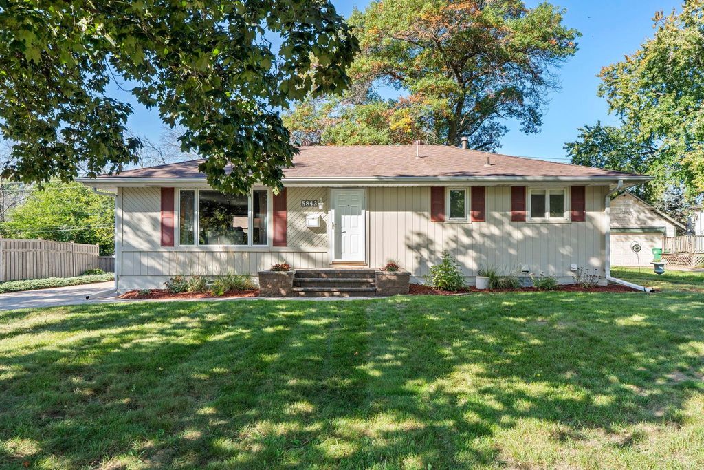 5843 June Avenue N, Brooklyn Center, MN 55429 — photo 5