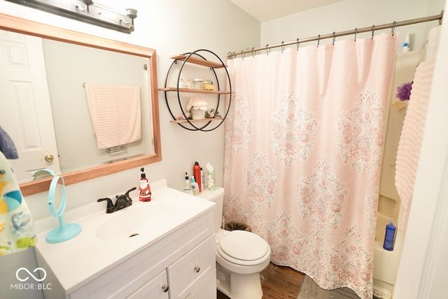 131 West Street, Whiteland, IN 46184