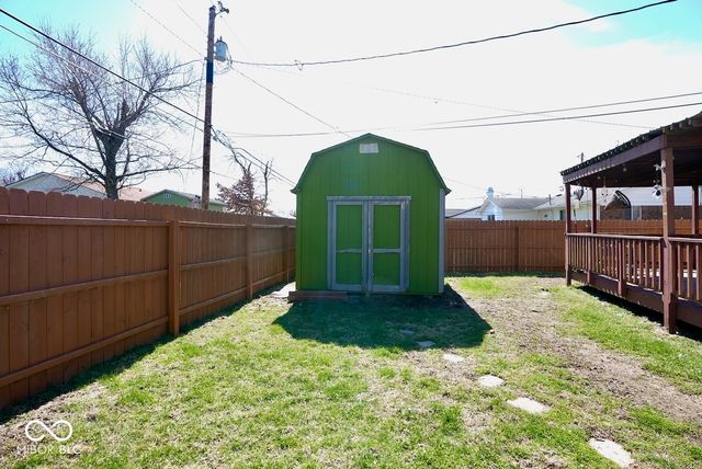 131 West Street, Whiteland, IN 46184