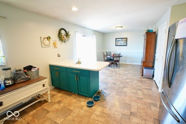 131 West Street, Whiteland, IN 46184