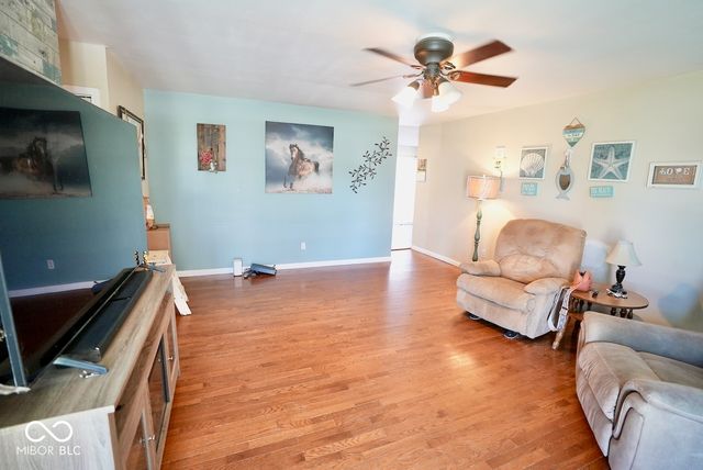 131 West Street, Whiteland, IN 46184