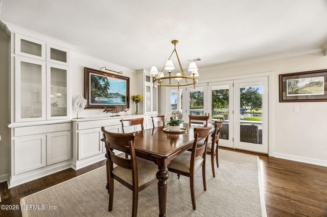 5135 PIRATES COVE Road, Jacksonville, FL 32210