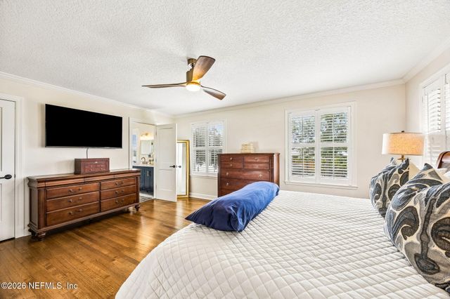 5135 PIRATES COVE Road, Jacksonville, FL 32210