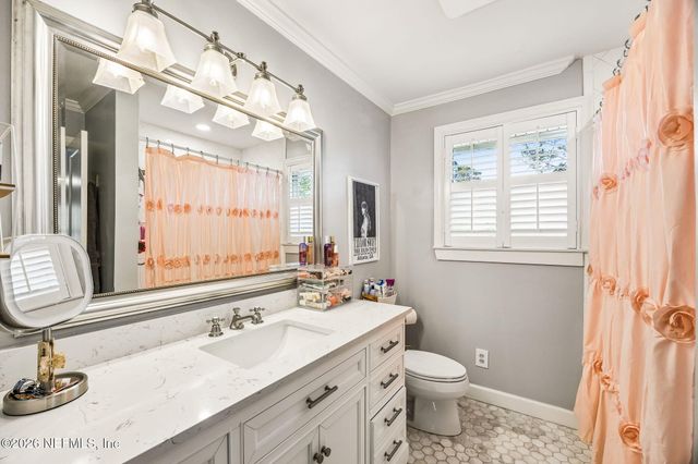 5135 PIRATES COVE Road, Jacksonville, FL 32210
