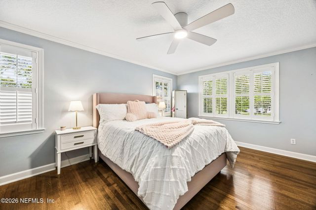 5135 PIRATES COVE Road, Jacksonville, FL 32210