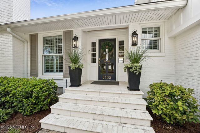 5135 PIRATES COVE Road, Jacksonville, FL 32210