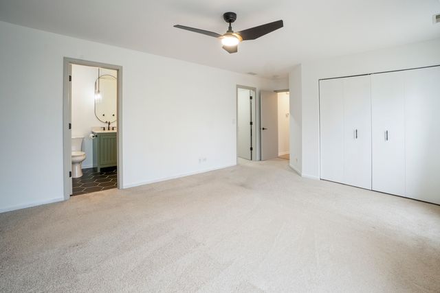 609 Arbor Circle 609, Lakemoor, IL 60051