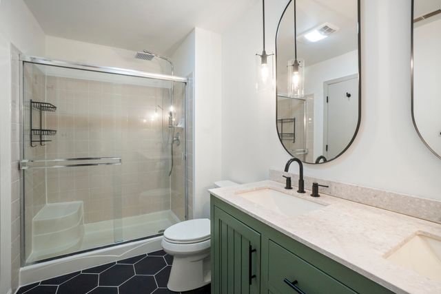 609 Arbor Circle 609, Lakemoor, IL 60051