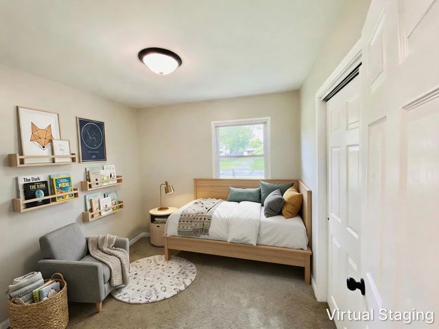 745 Juniper Road, Valparaiso, IN 46385